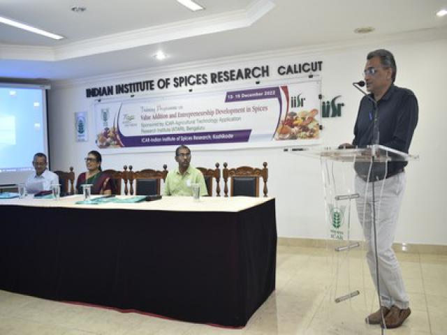 Training Programme on ‘Value Addition and EDP in Spices’